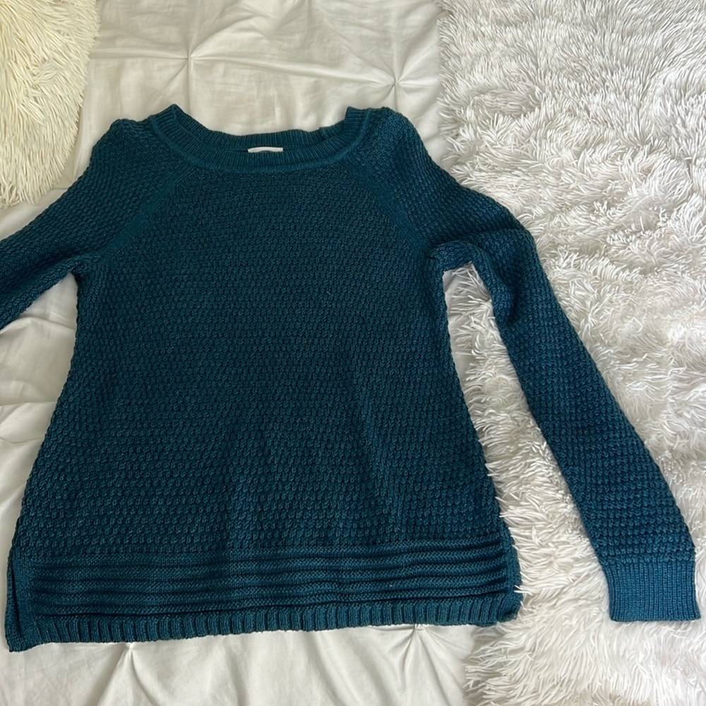Turquoise sweater